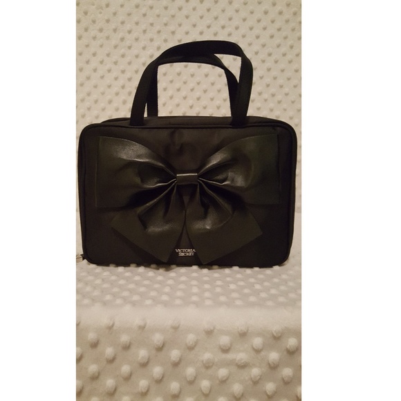 Victoria's Secret Handbags - Victoria's Secret Hanging Travel Bag